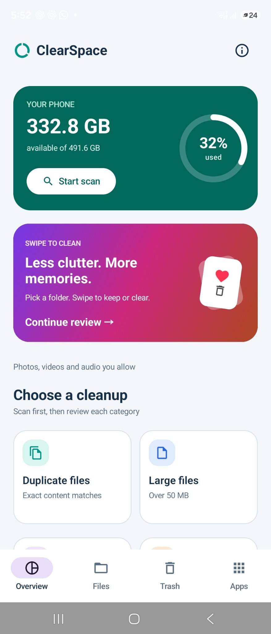 ClearSpace overview screen with storage ring and Swipe to Clean card